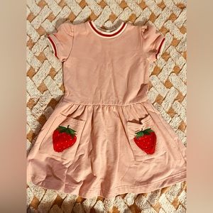 Girls dress